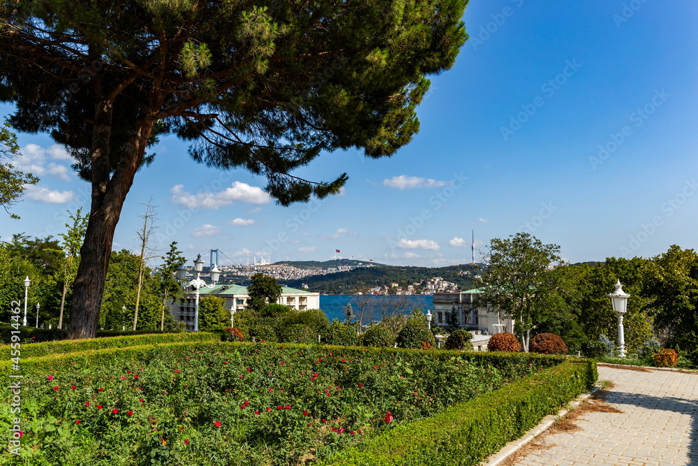 اماكن مفتوحة للطلاب في اسطنبول