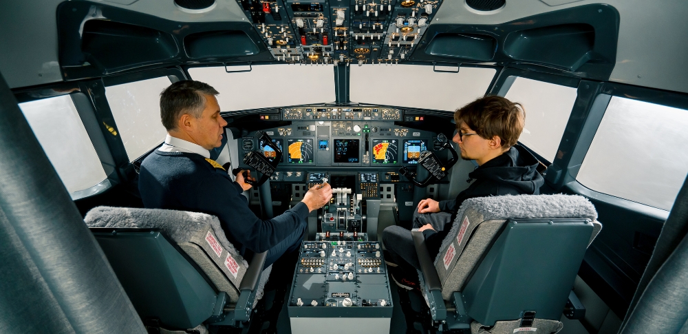 دراسة الطيران في أمريكا