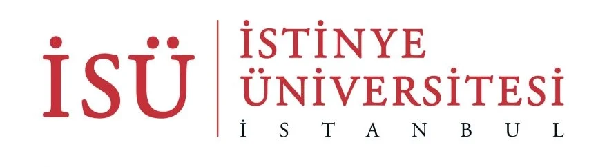 الدراسة في جامعة استينيا